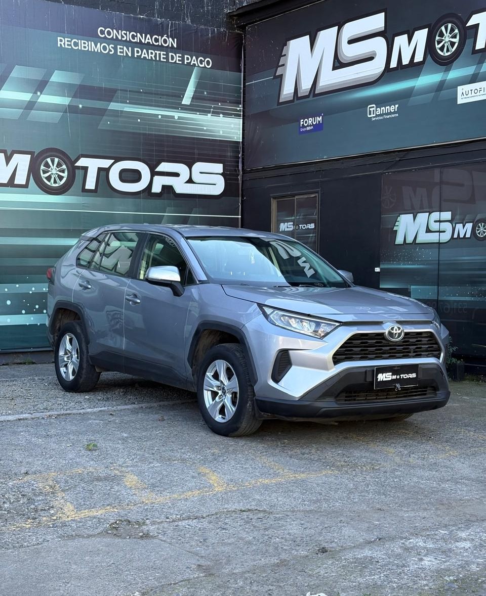 KIA Sonet — foto 16 de 17